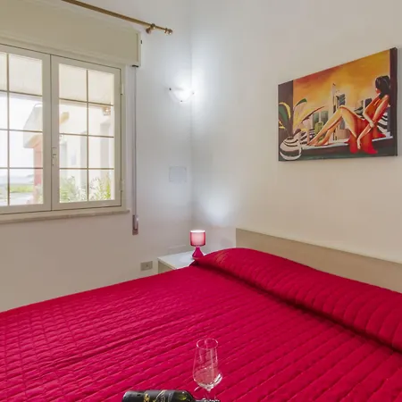 Isole Dello Stagnone בירג'י וקי