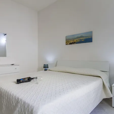 לינה וארוחת בוקר Isole Dello Stagnone 3*