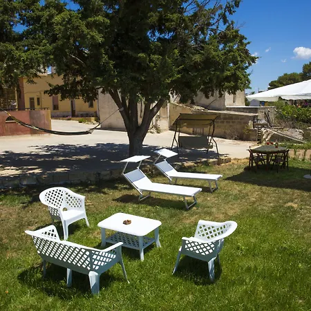 לינה וארוחת בוקר Isole Dello Stagnone בירג'י וקי