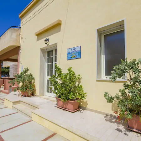 לינה וארוחת בוקר Isole Dello Stagnone בירג'י וקי