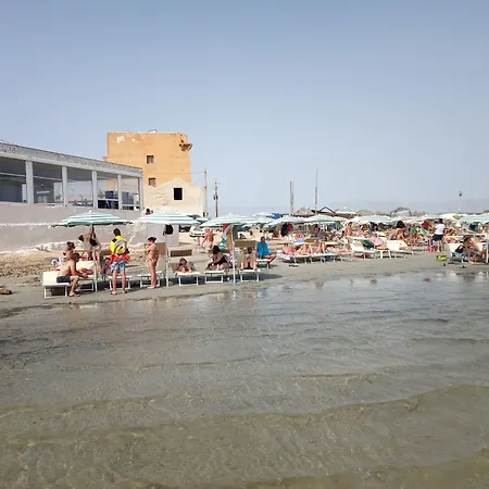 לינה וארוחת בוקר Isole Dello Stagnone 3*