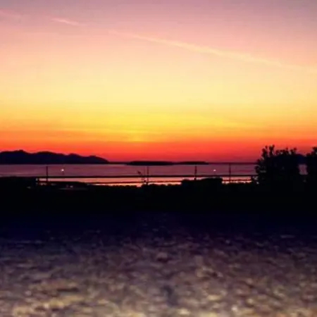Couette-café Isole Dello Stagnone 3*