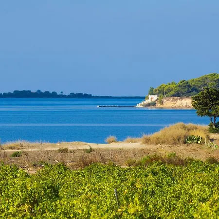 Isole Dello Stagnone Frühstückspension 3*